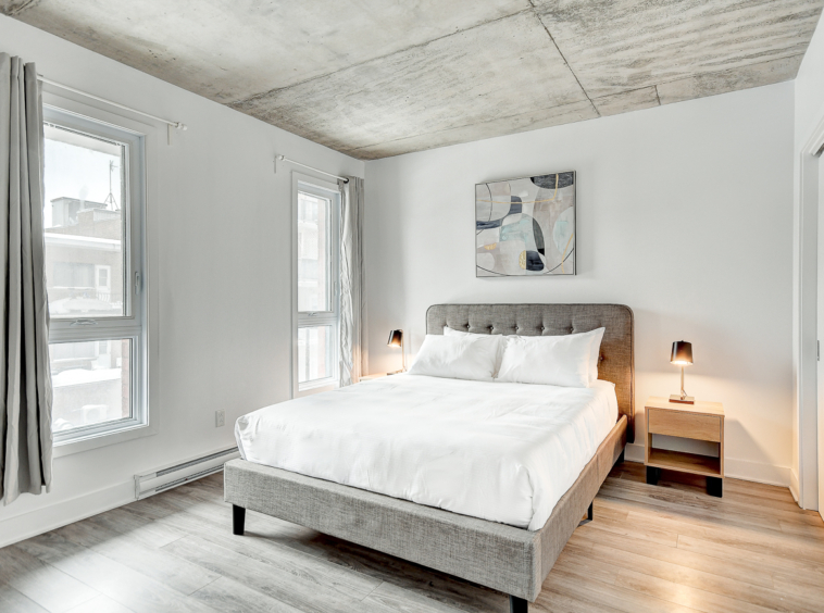 Condo Laforce 4 1/2 Centreville de Montréal Arrow location