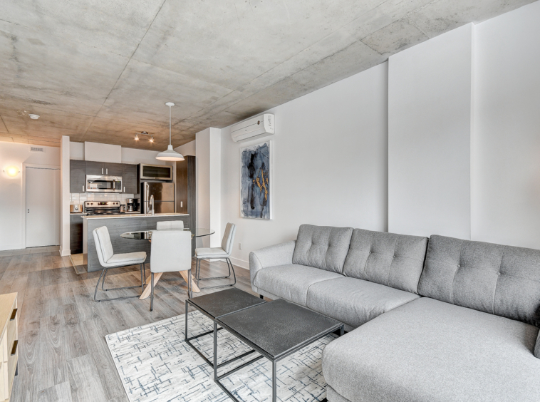 Condo Laforce 4 1/2 Centreville de Montréal Arrow location