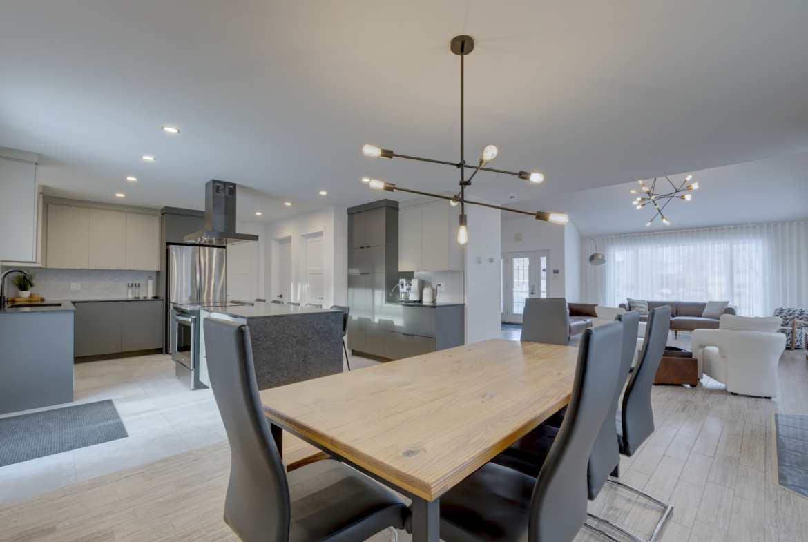 Maison Dolan 6 1/2 Sainte-foy