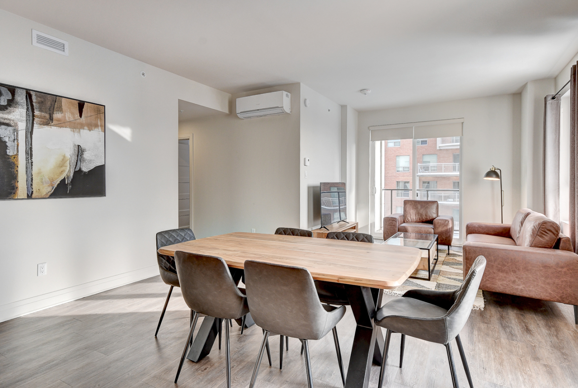 Condo Marc Chagall 4 1/2 – Côte Saint-Luc